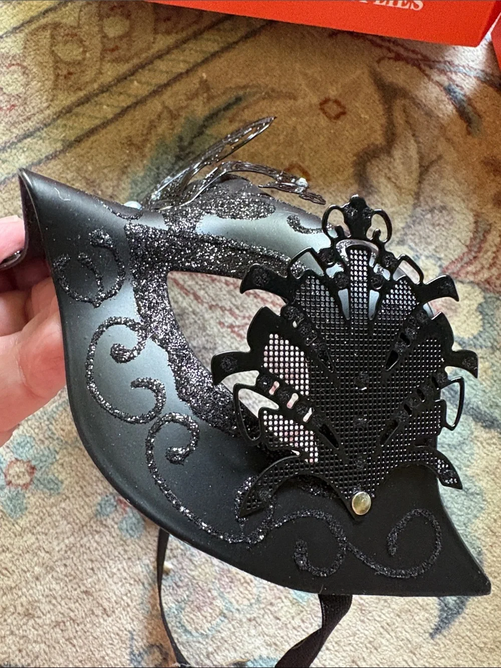 NWT Black Venetian Masquerade Mardi Gras Couples Masks
